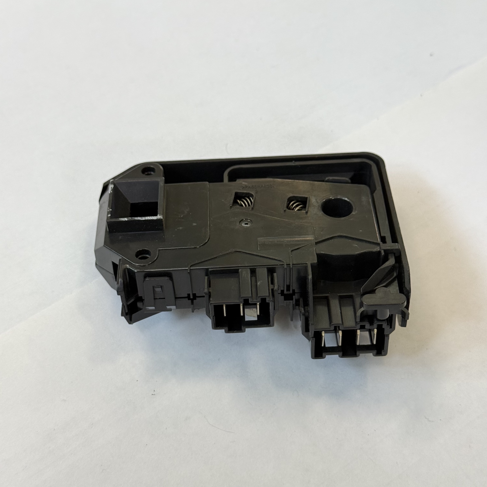Устройства блокировки люка MIDEA SWAN SFDS001  SMA169